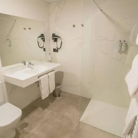 Hotell Zentral Ramiro I 4*