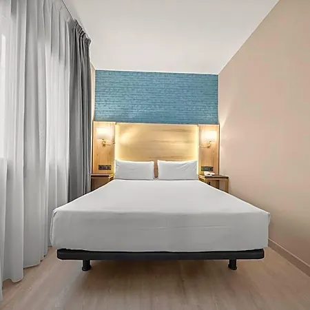 Zentral Ramiro I Hotel 4*