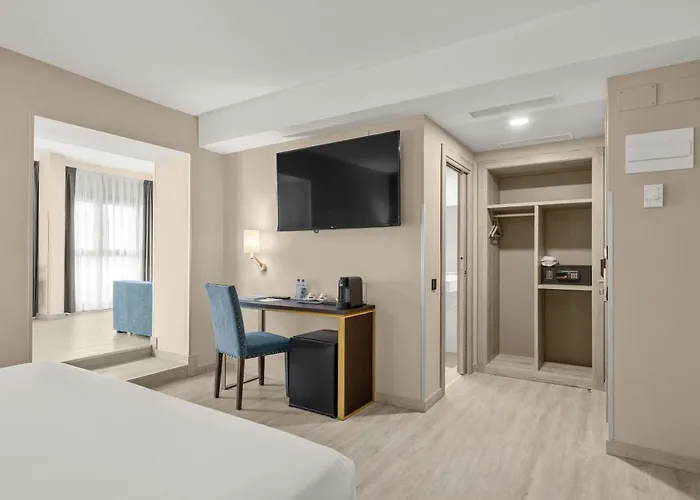 Zentral Ramiro I 호텔 4*