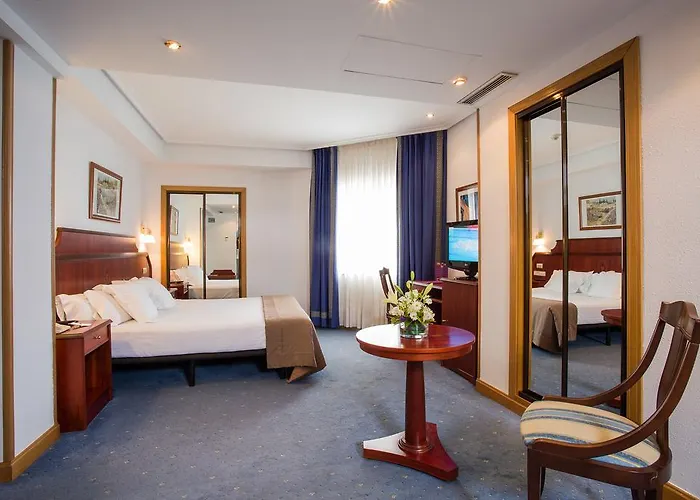 Zentral Ramiro I 4* 오비에도