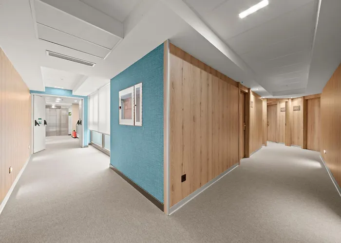 מלון Zentral Ramiro I 4*