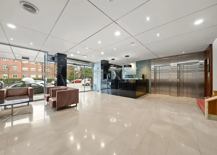 호텔 Zentral Ramiro I 4*