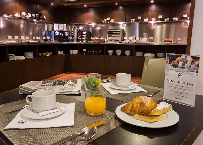 호텔 Zentral Ramiro I 4*