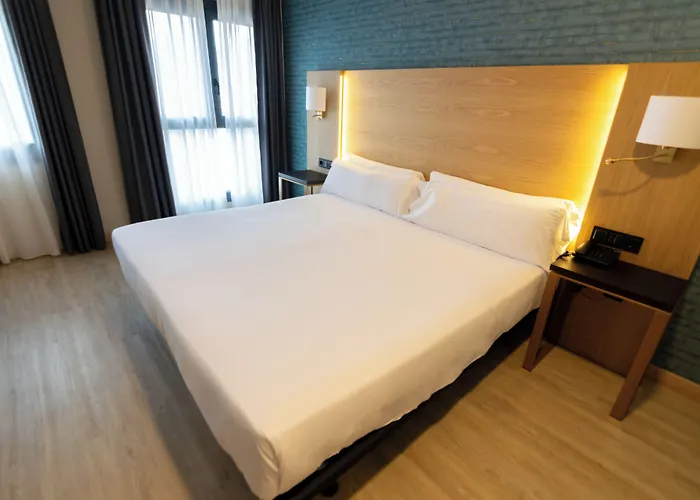 Zentral Ramiro I 4* Oviedo